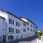 Otel & Appart-hotel Olatua 3*