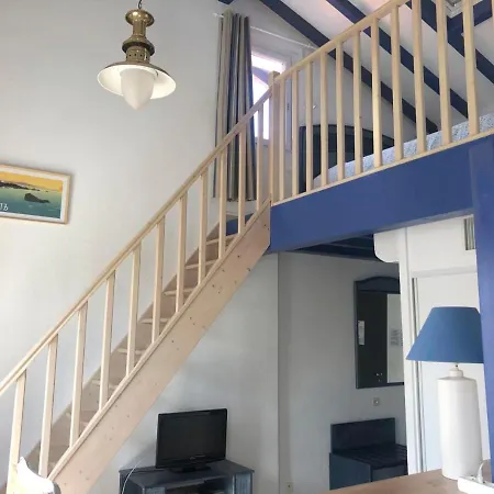 & Appart-hotel Olatua 3*