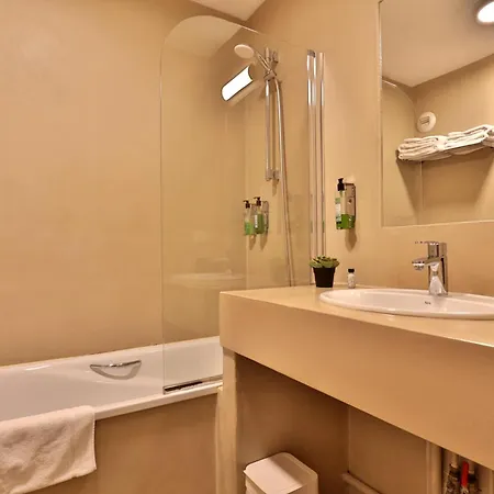 Ξενοδοχείο & Appart-hotel Olatua 3*