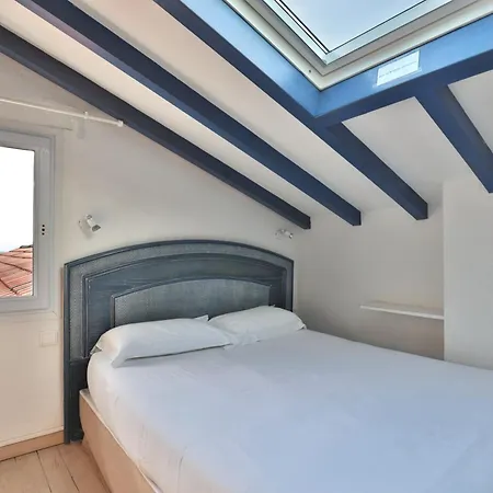 & Appart-hotel Olatua 3*