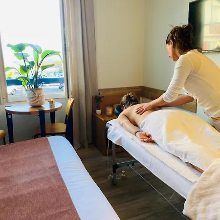 Otel & Appart-hotel Olatua