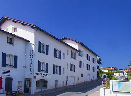 Ξενοδοχείο & Appart-hotel Olatua 3*