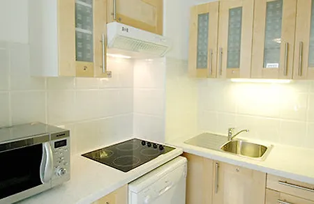 & Appart-hotel Olatua 3* Bidart