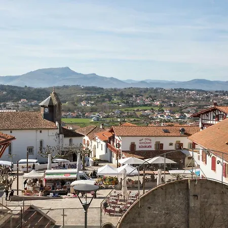 & Appart-hotel Olatua 3* Bidart