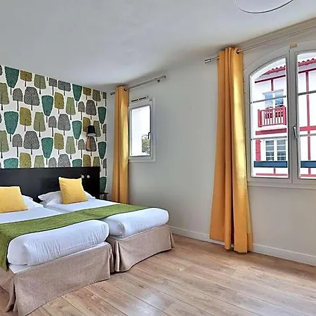 & Appart-hotel Olatua 비다르
