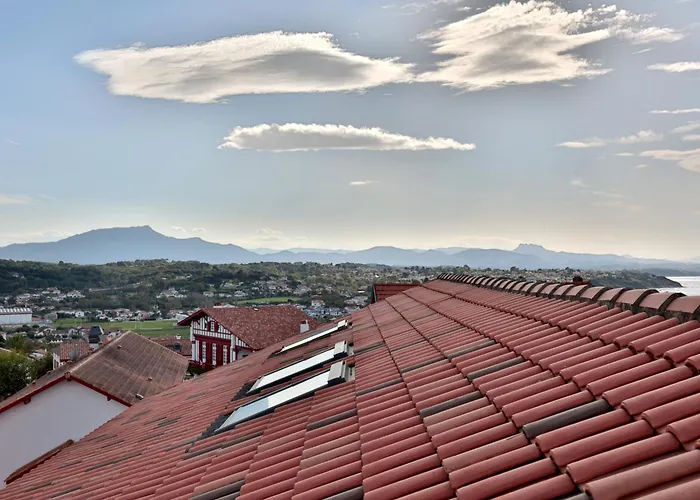 Hotel & Appart-hotel Olatua Bidart