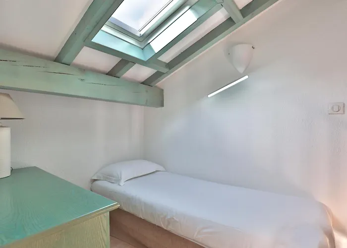 & Appart-hotel Olatua 3*