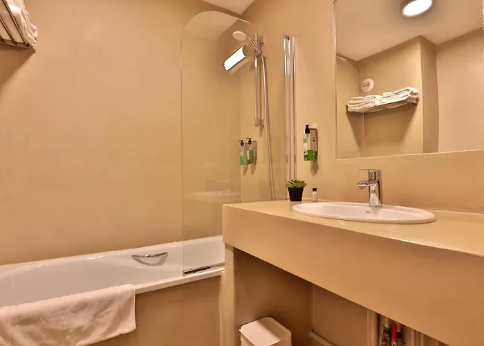 Hotel & Appart-hotel Olatua 3*