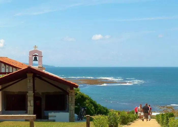 & Appart-hotel Olatua 比达尔