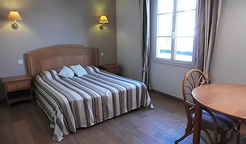 & Appart-hotel Olatua 3* Bidart